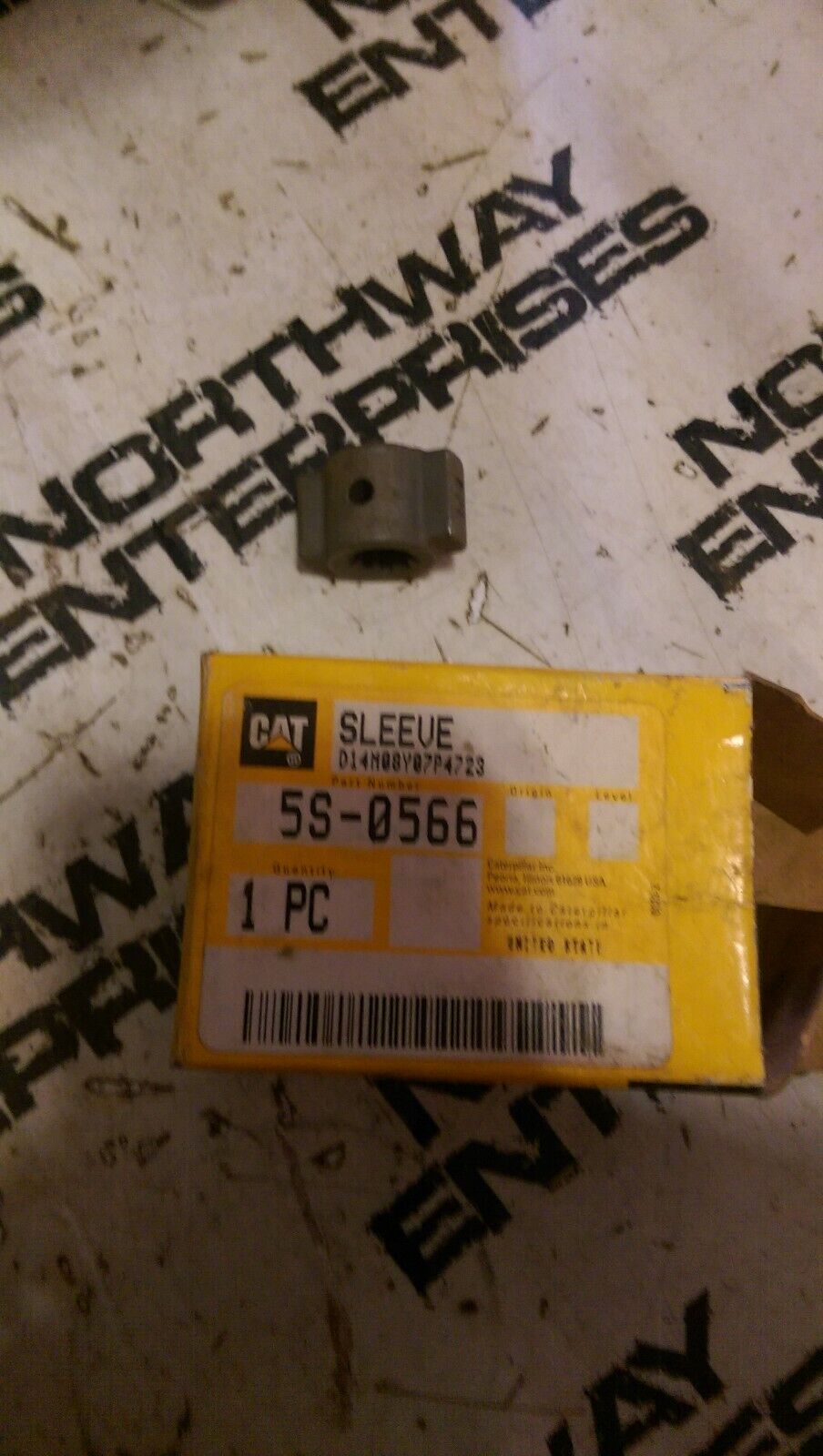 Cat Caterpillar Sleeve Stem Shaft 5S0566 5S-0566