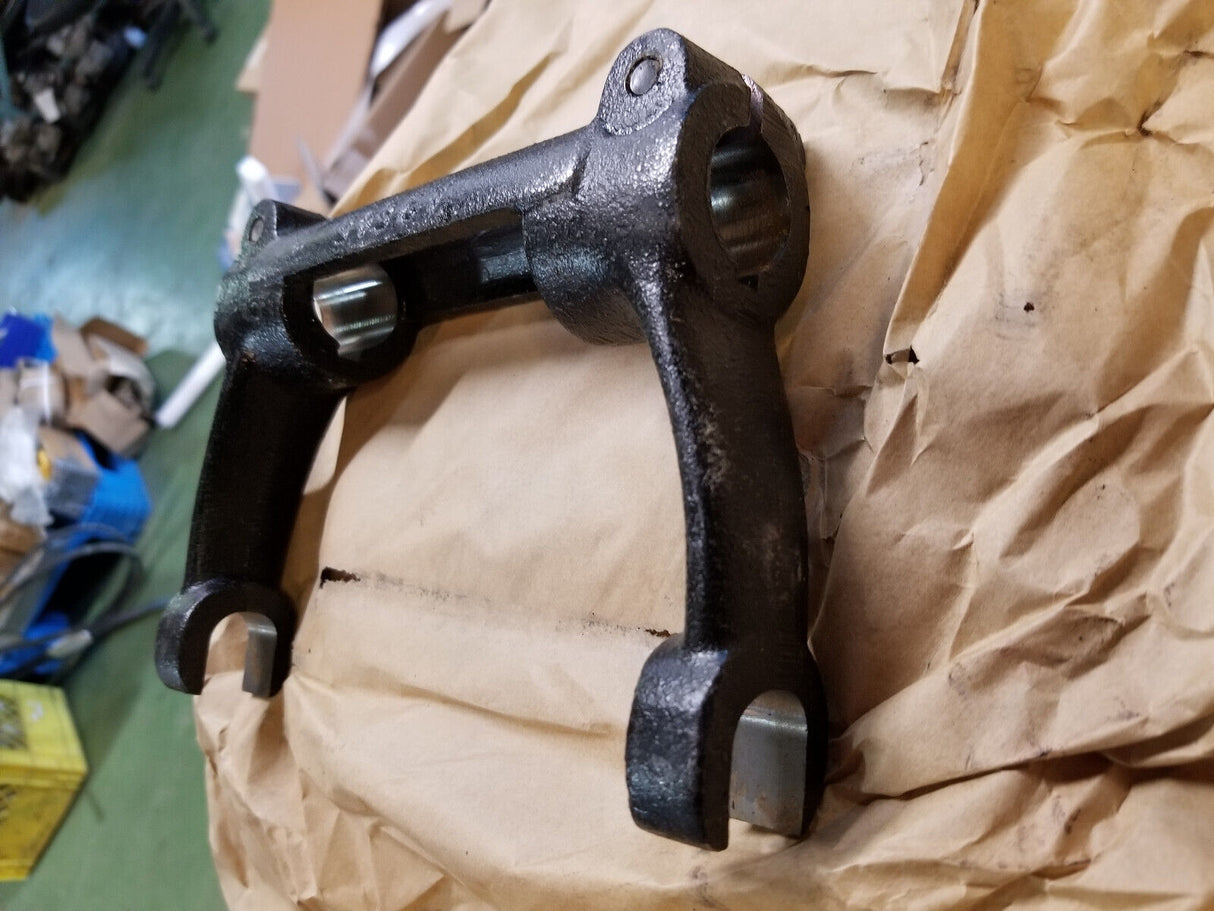 2K-2753 CATERPILLAR CAT YOKE 2K2753
