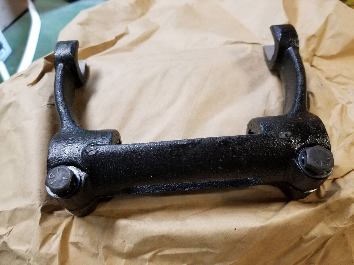 2K-2753 CATERPILLAR CAT YOKE 2K2753