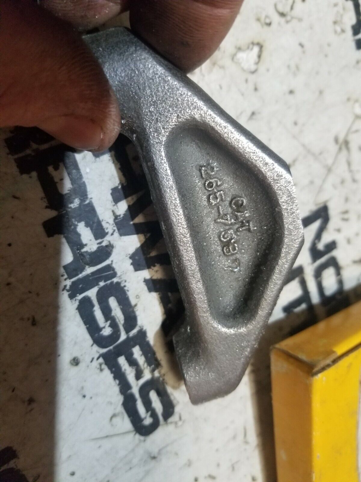 CATERPILLAR 265-7537 BRIDGE