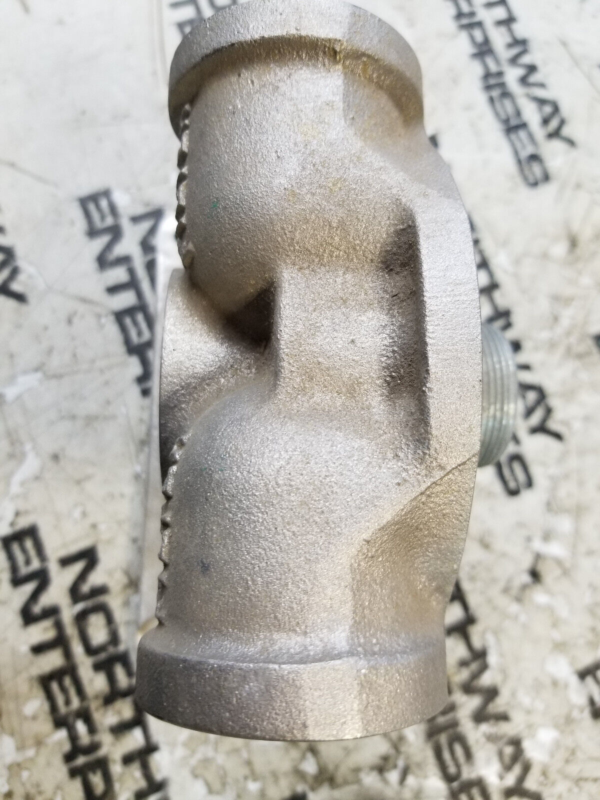 CAT 190-1106: Base Assembly-Oil Filter 1901106