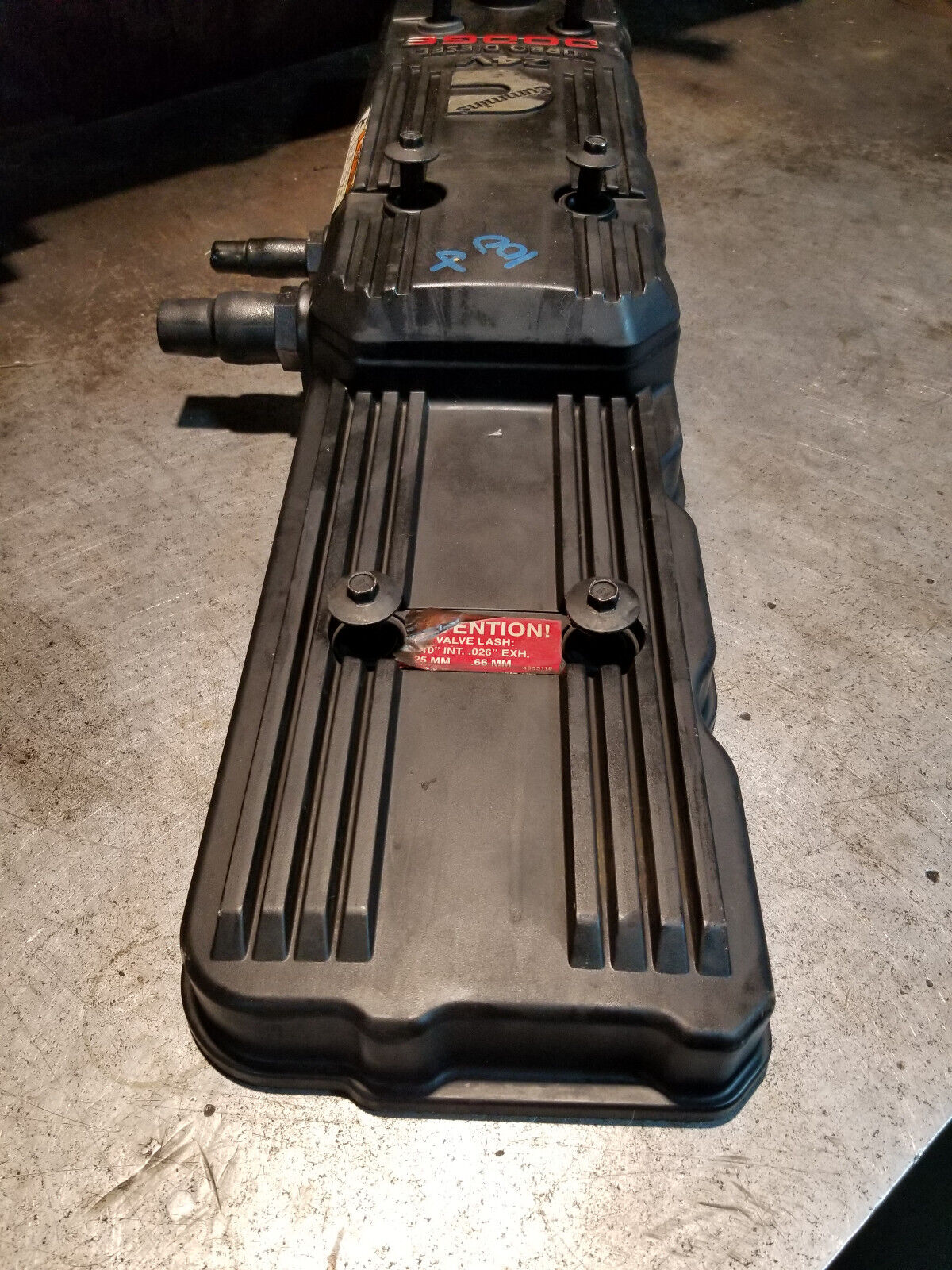 Dodge Ram 5.9L Cummins USED VALVE COVER ASSEMBLY 2005-07 4931453 4931454 REV01