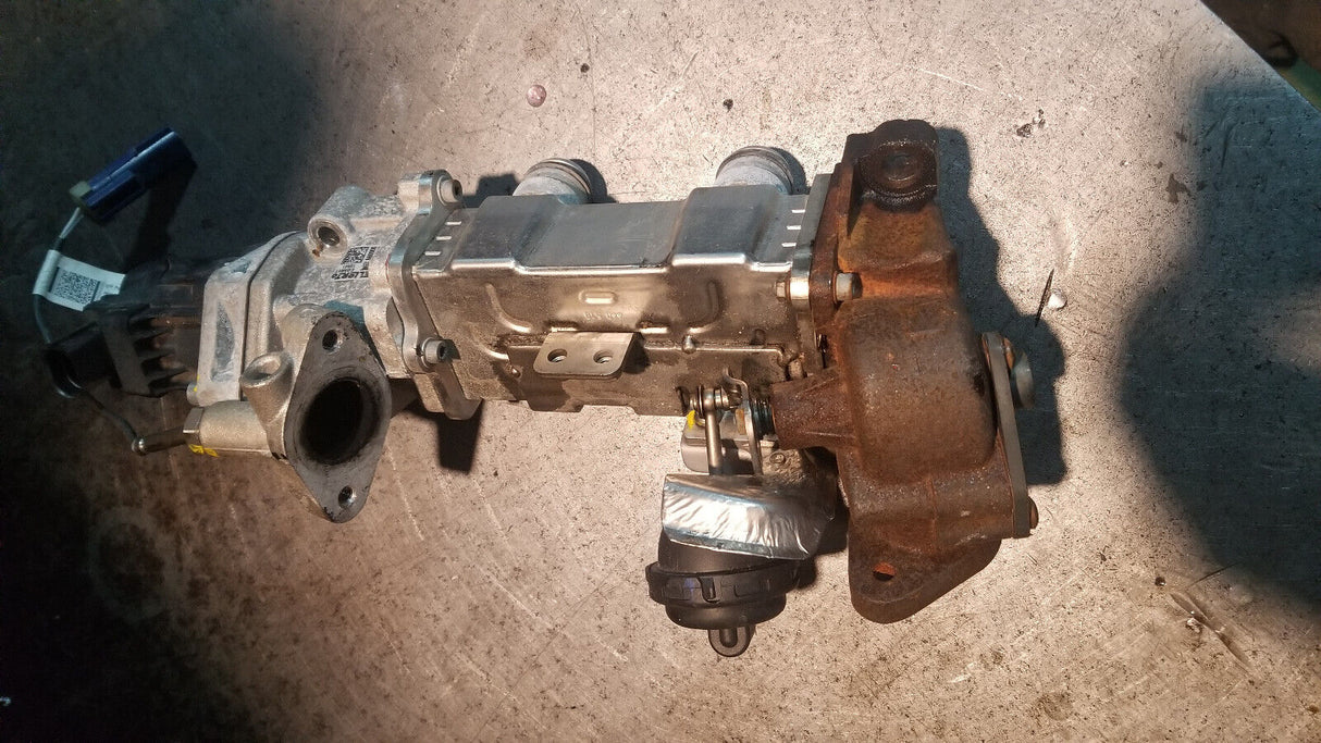 68211312AA 68211310AAA  3.0L ECODIESEL USED EGR COOLER 8472961