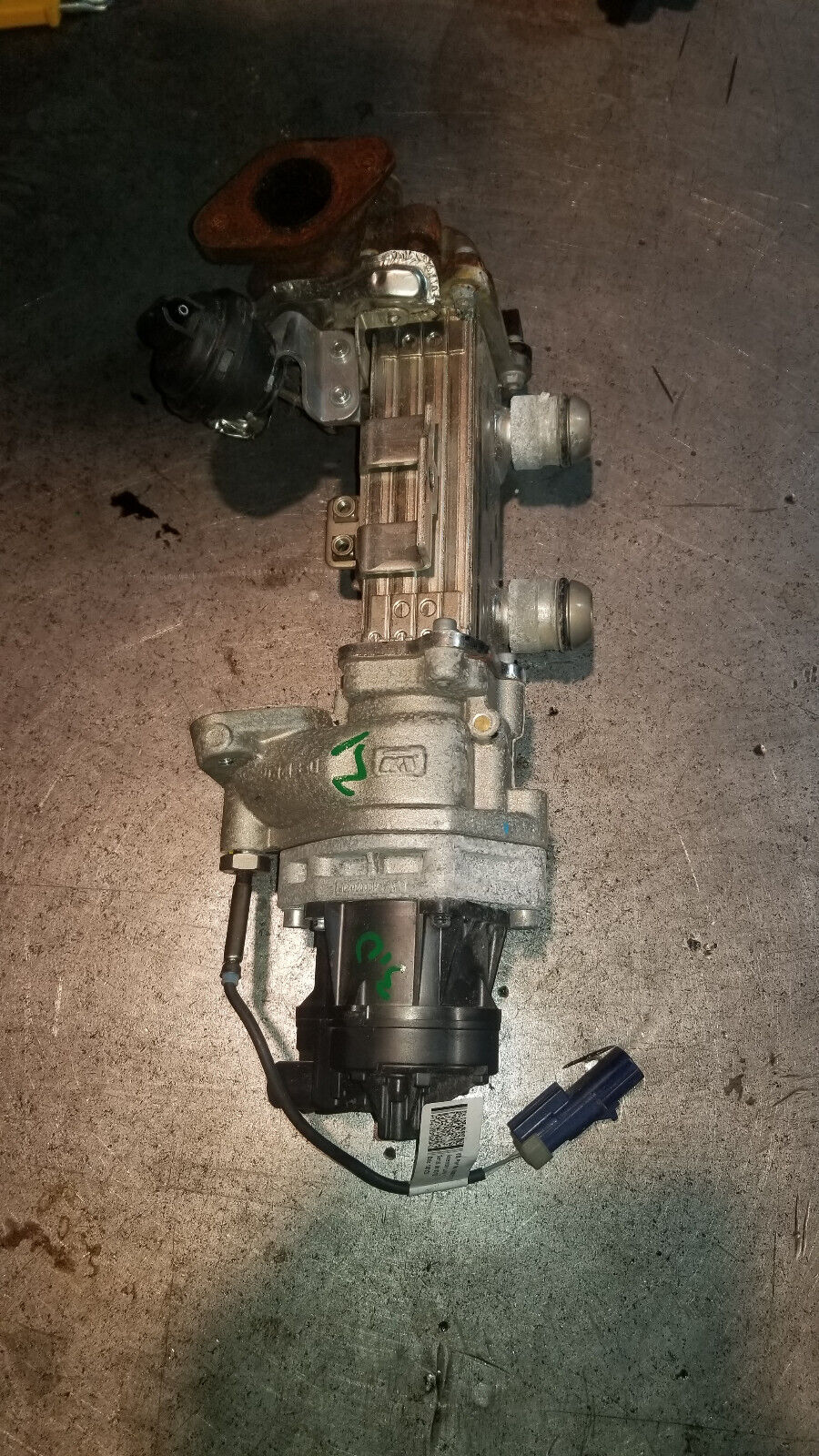 68211312AA 68211310AAA  3.0L ECODIESEL USED EGR COOLER 8472961