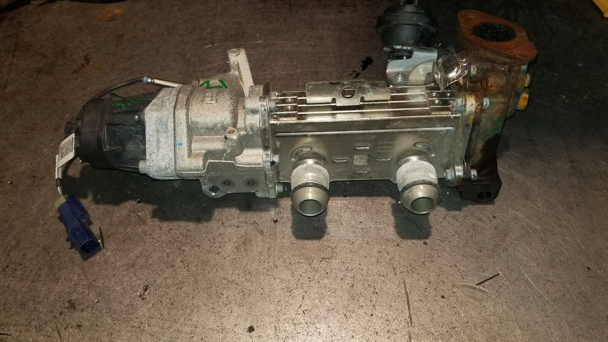 68211312AA 68211310AAA  3.0L ECODIESEL USED EGR COOLER 8472961