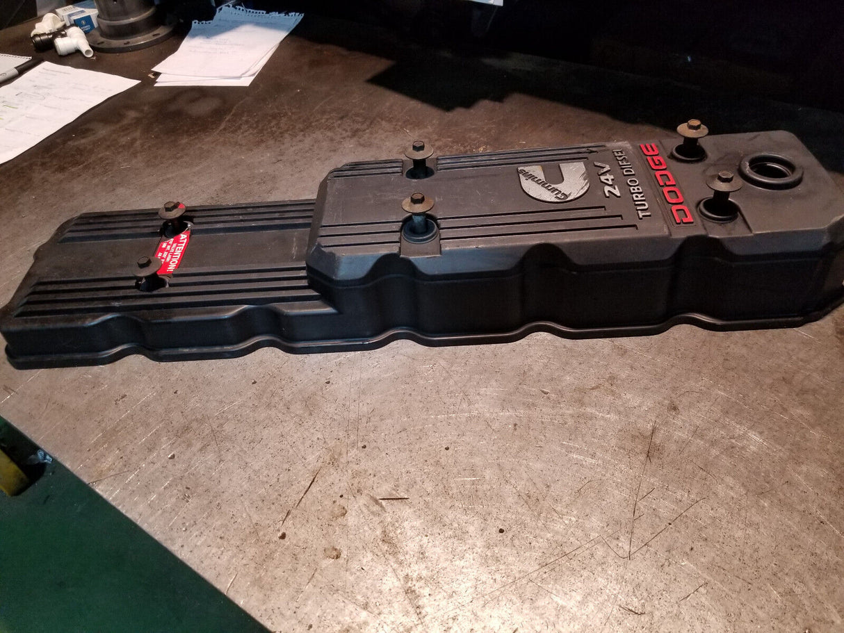 Dodge Ram 5.9L Cummins USED VALVE COVER ASSEMBLY 2005-07 4931453 4931454 REV03
