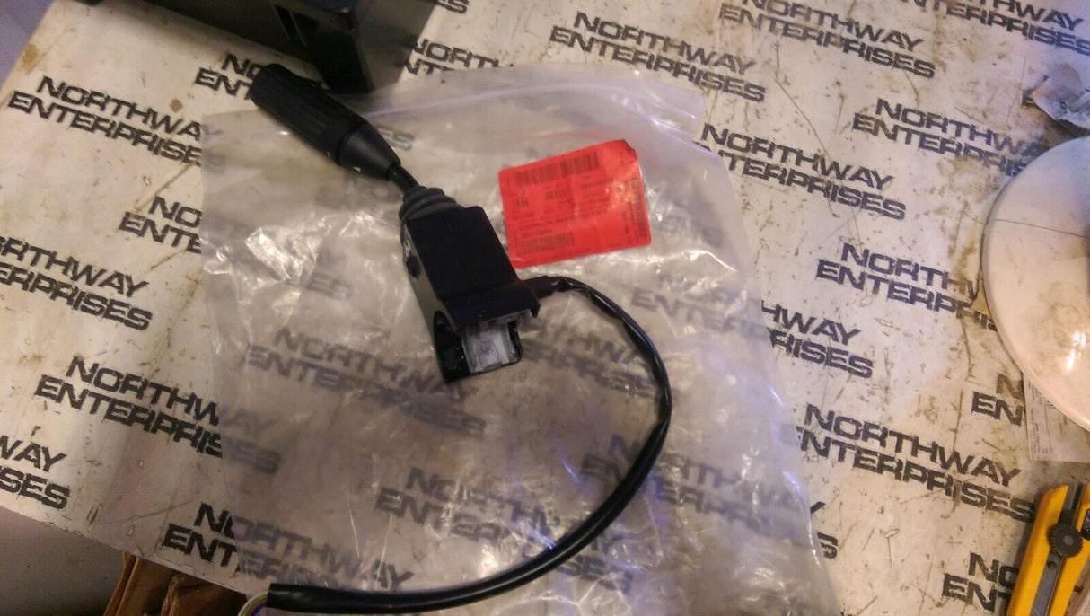 JLG 1001163698 - (OEM) JLG 1055 1255 Shifter / Transmission Shift Lever