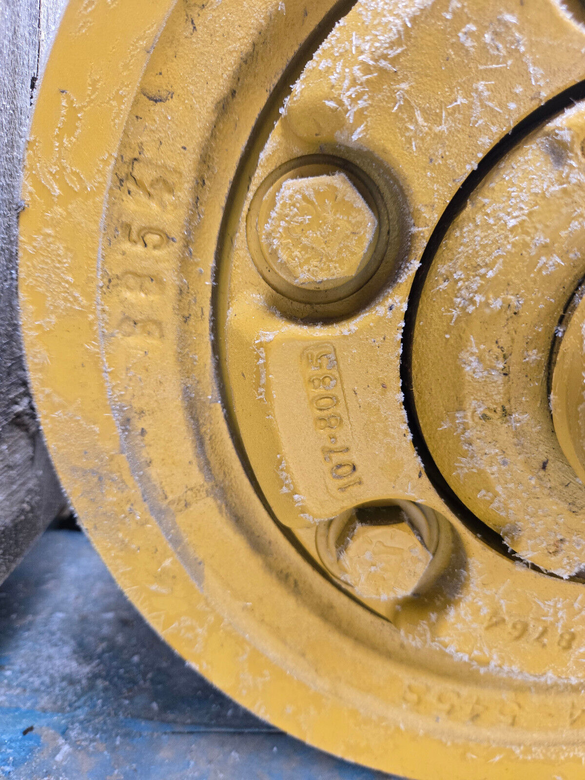246-0775 CATERPILLAR 2460775 CAT TRACK ROLLER D8T D8R D8R II D8GC D8 GC D8