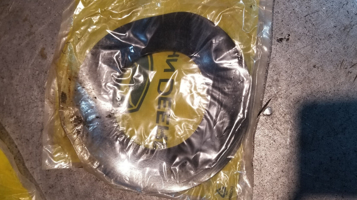 4476062 JOHN DEERE WASHER