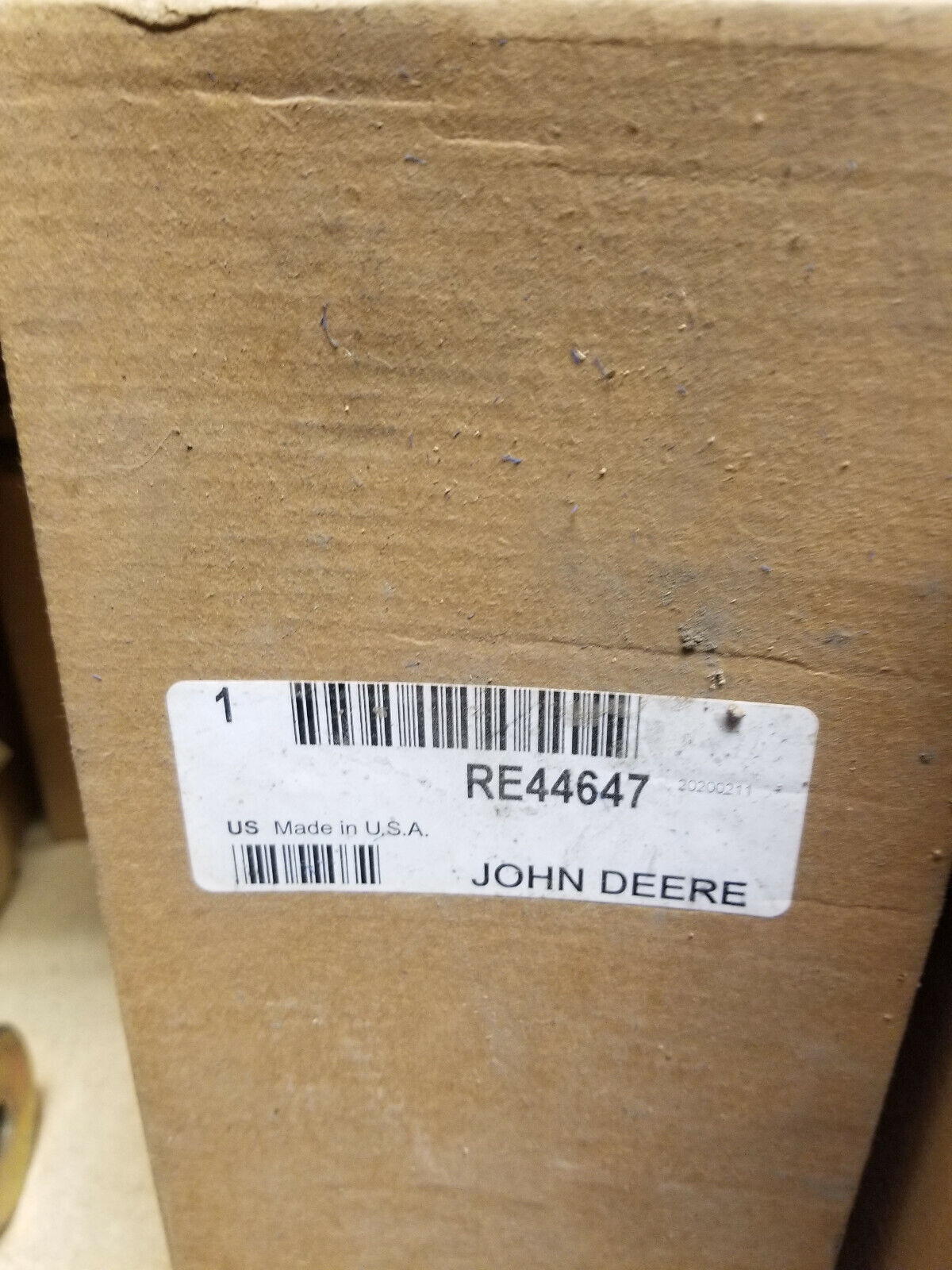 JOHN DEERE RE44647 ENGINE OIL FILTER