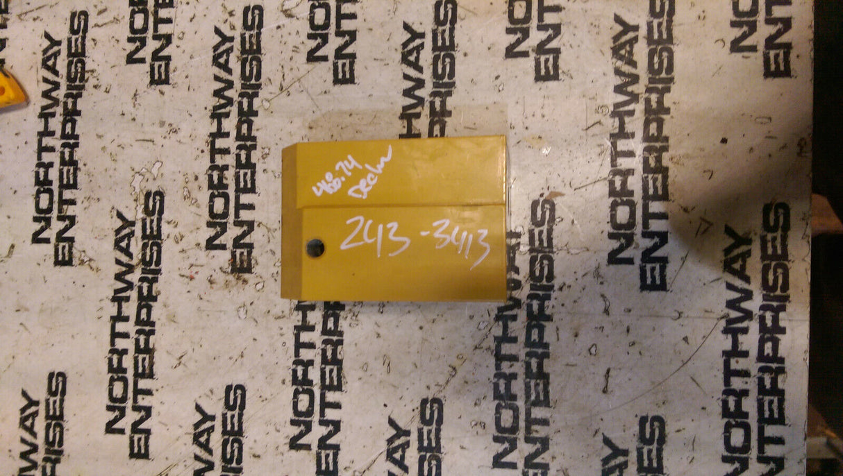 CATERPILLAR 243-3413: Manifold 2433413