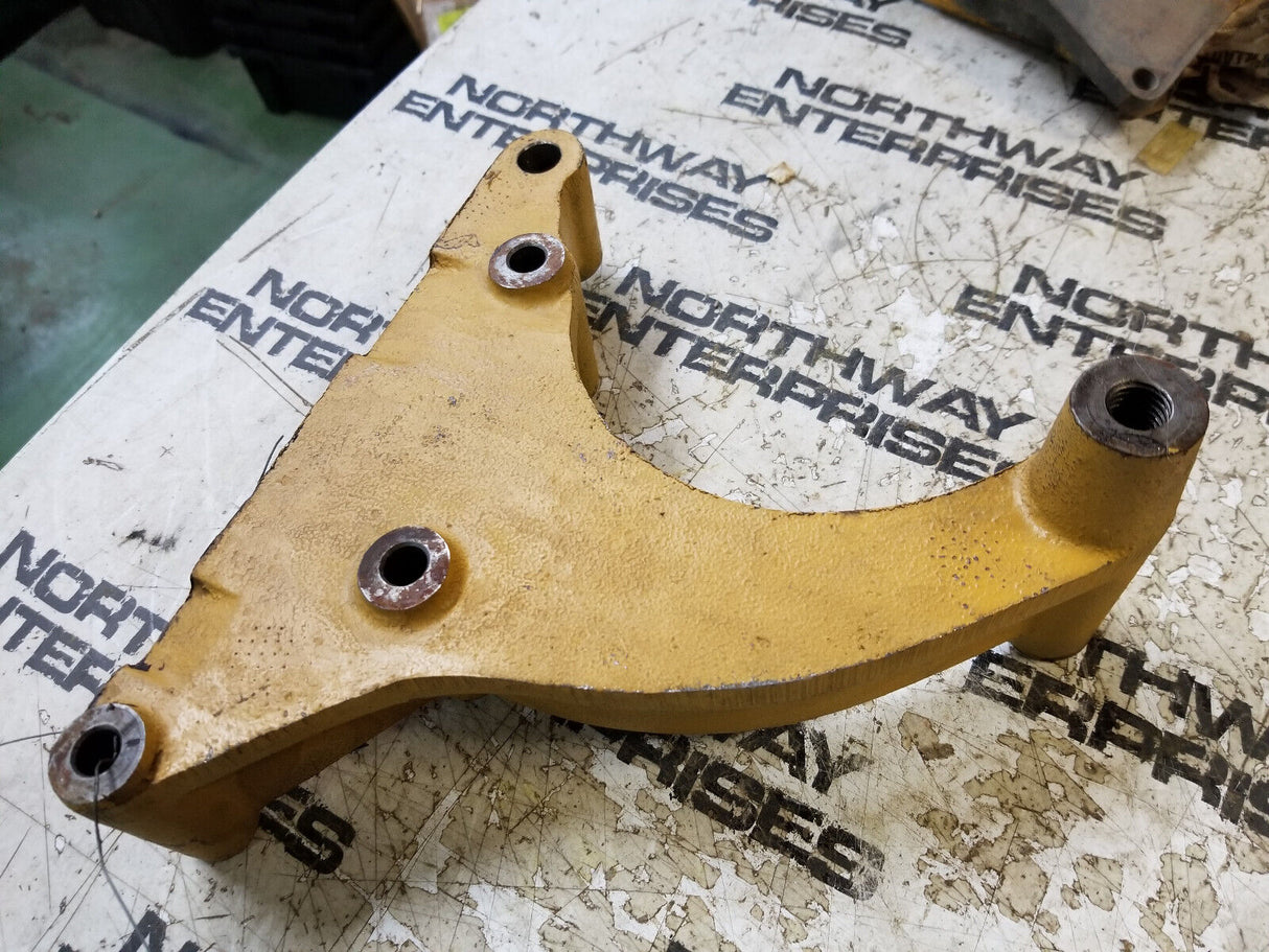 7W-2407 CATERPILLAR ALTERNATOR BRACKET 7W2407 D8R D8GC D8N D8 GC