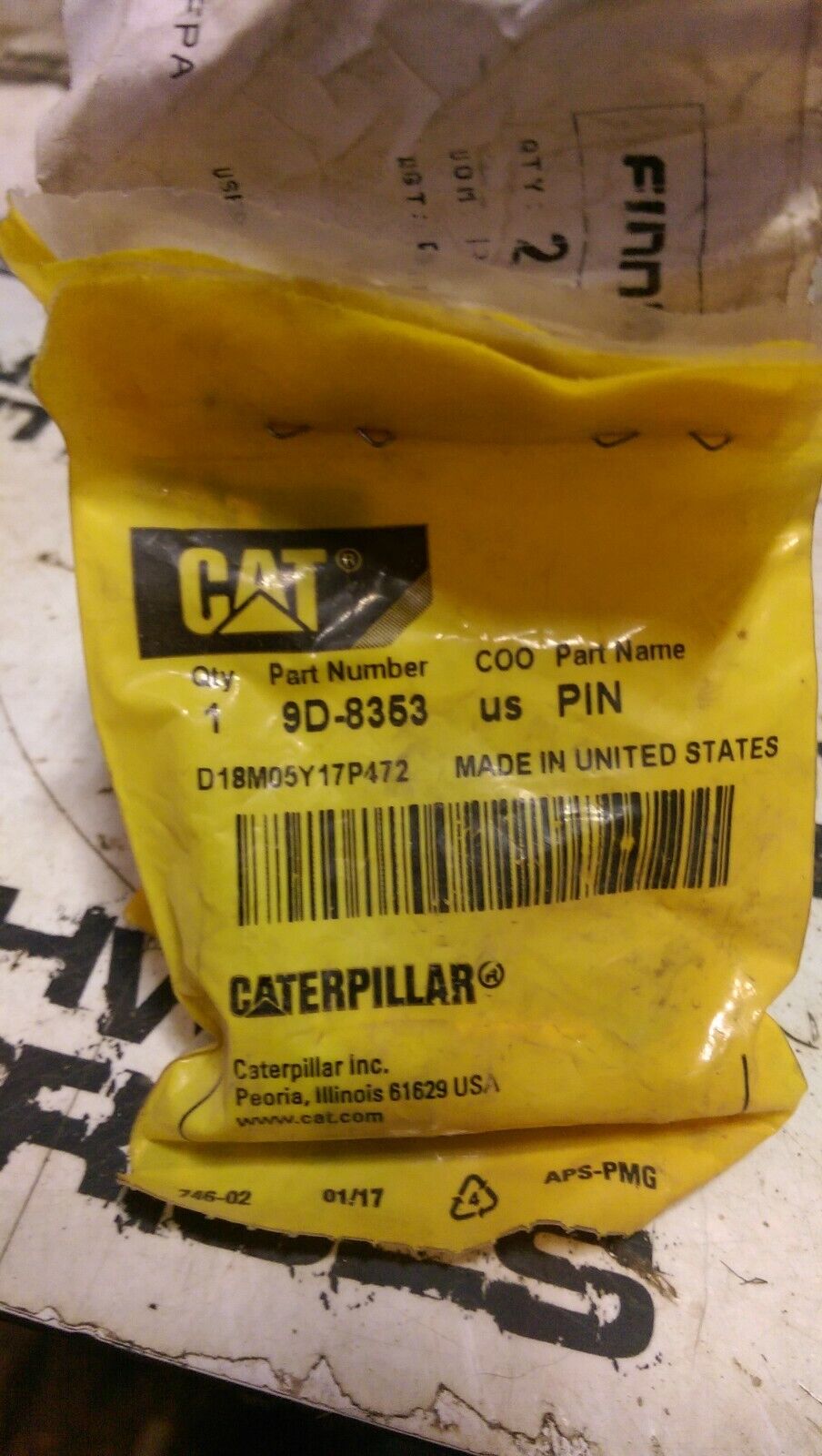 9D-8353 CATERPILLAR PIN