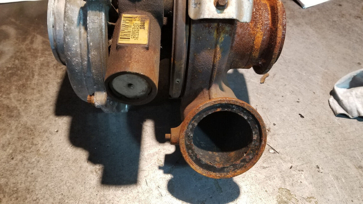 1854593C91 2005 6.0l Ford Powerstroke 13 blade Turbocharger  RE20211