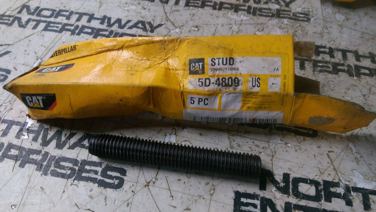 LOT OF 5PC 5D-4809 CATERPILLAR STUD 5D4809
