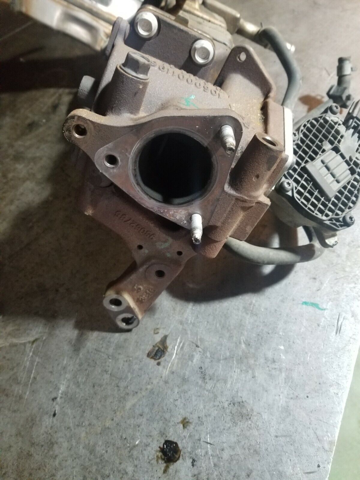 GMC Left 6.6 DURAMAX LML DIESEL EGR COOLERS 12635704 12635707