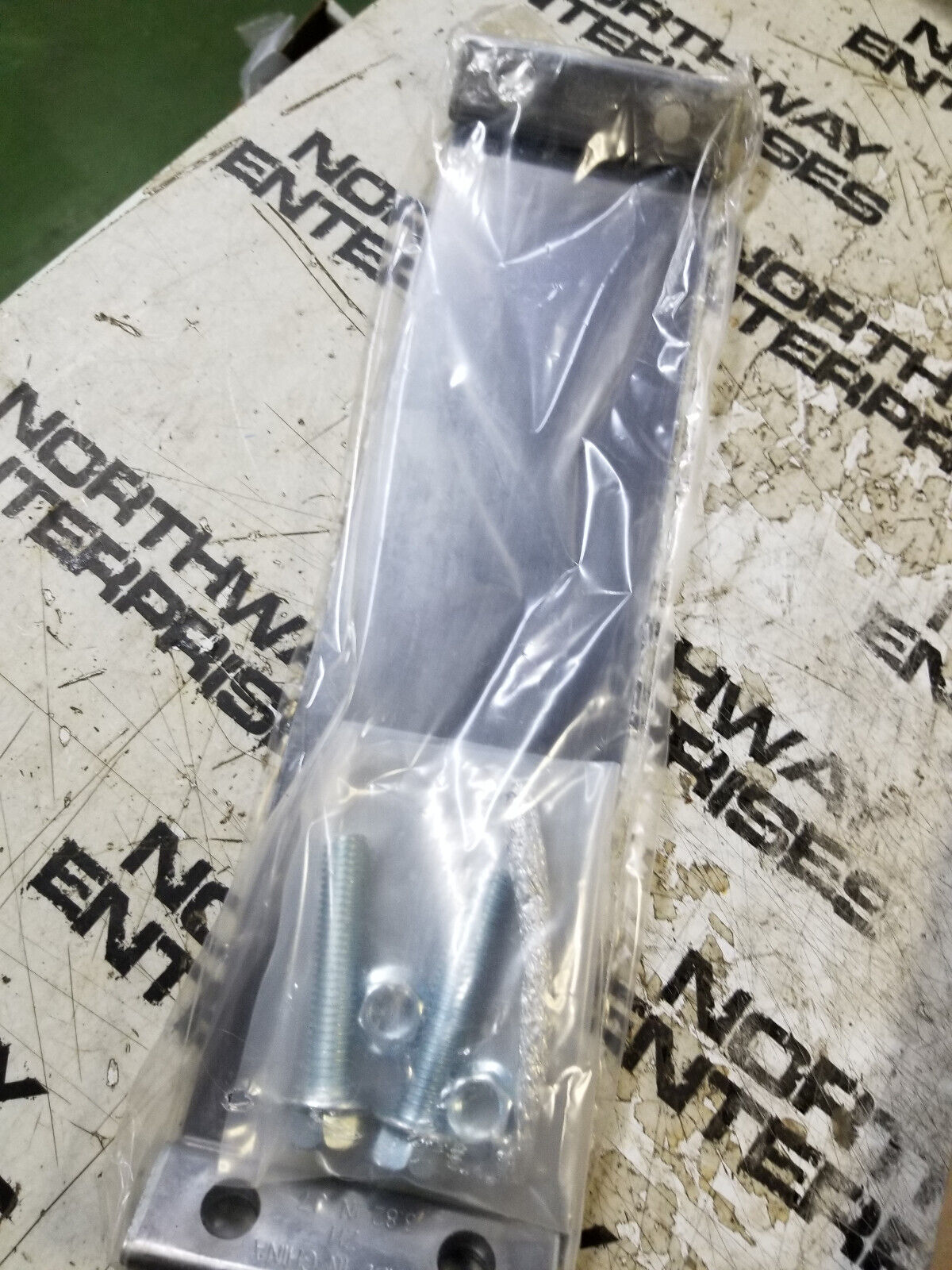 A149249 CNH CLAMP