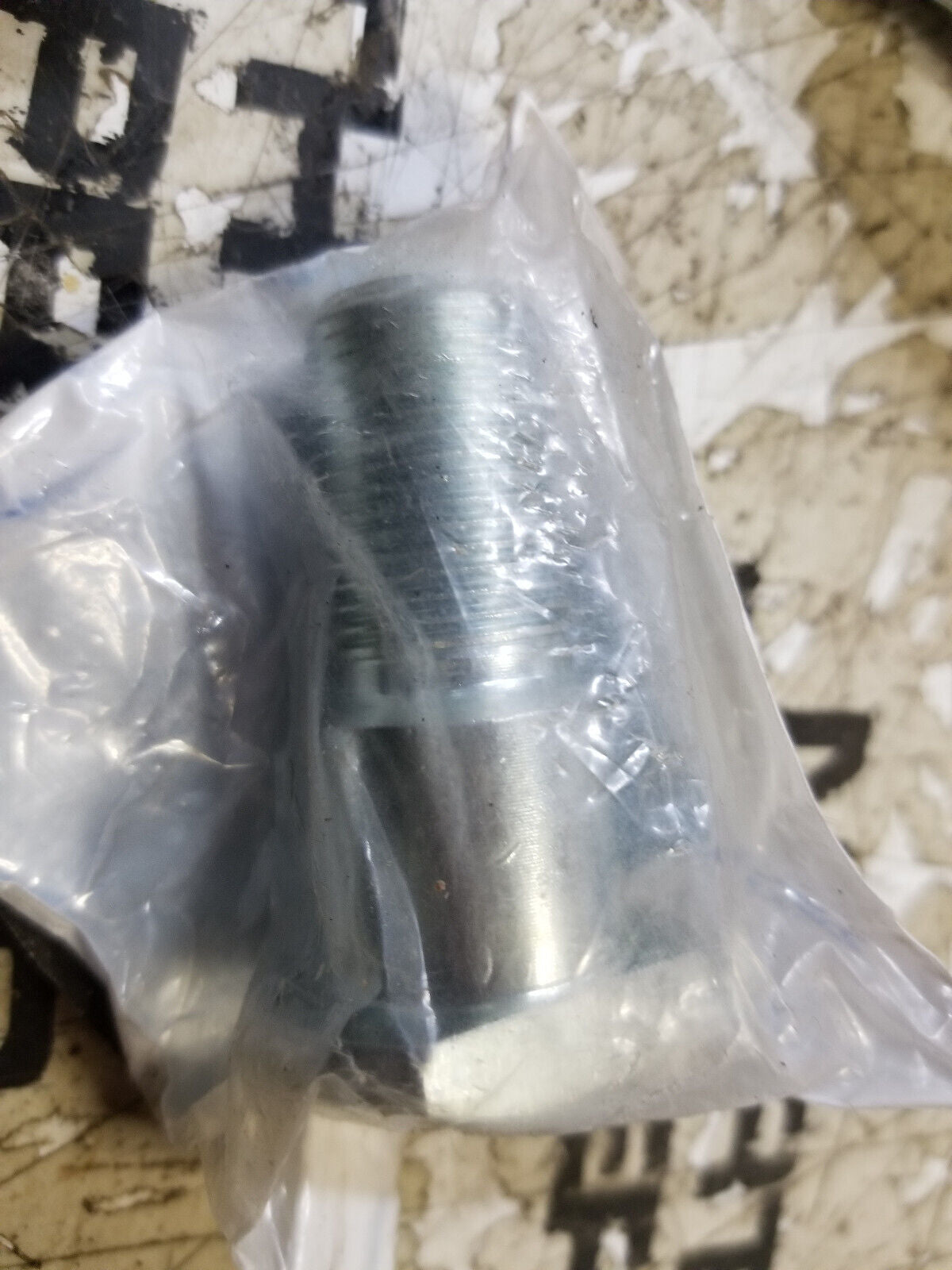 LOT OF 5PC - HY25723 HYSTER WHEEL STUD 25723