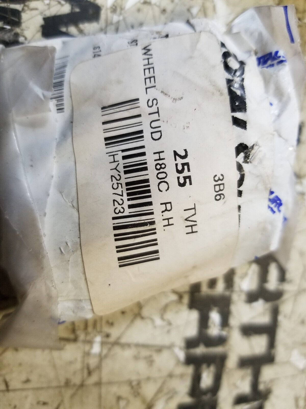 LOT OF 5PC - HY25723 HYSTER WHEEL STUD 25723