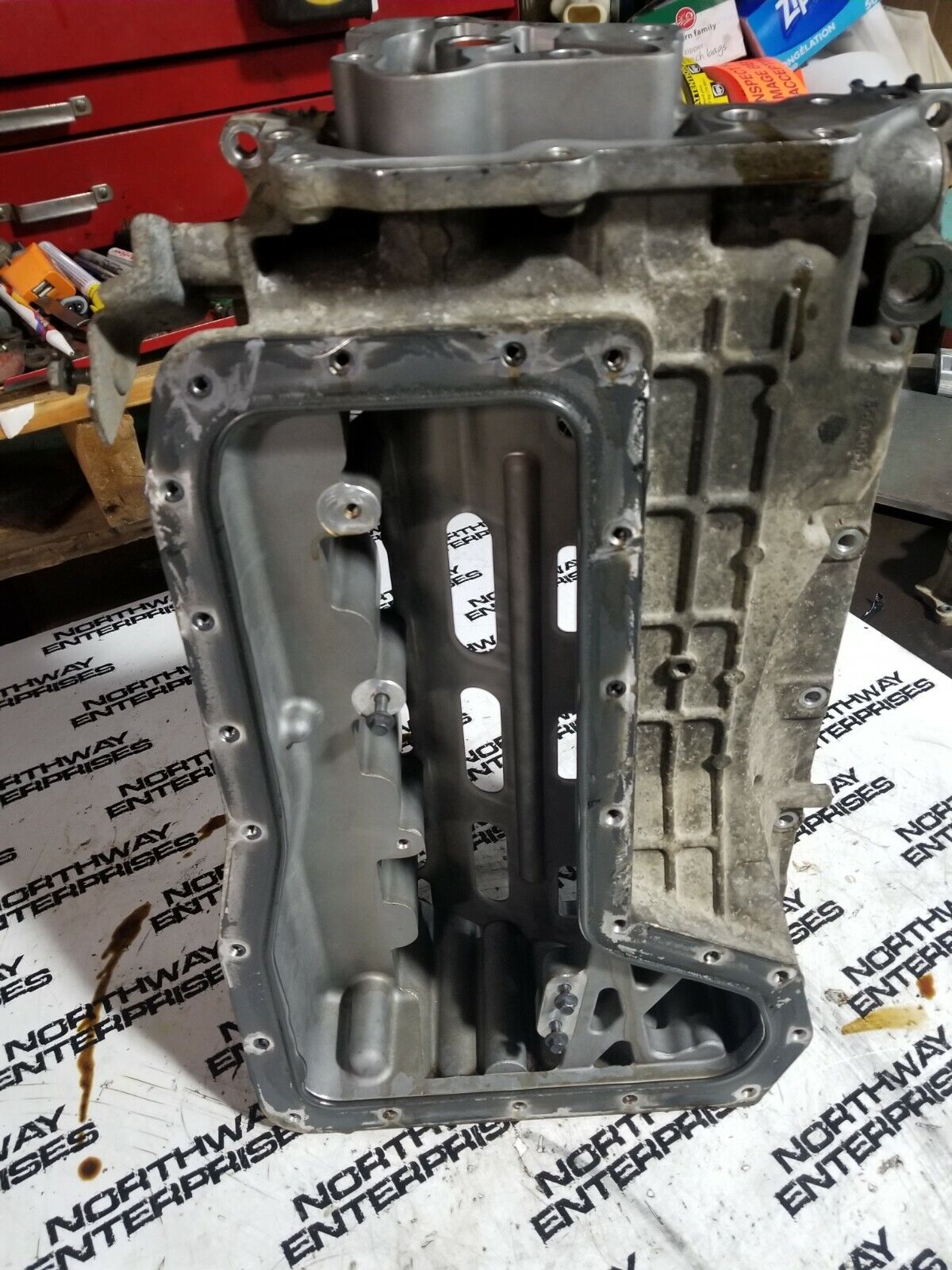 4378137 OIL PAN 11115EZ40A NISSAN TITAN 5.0L CUMMINS