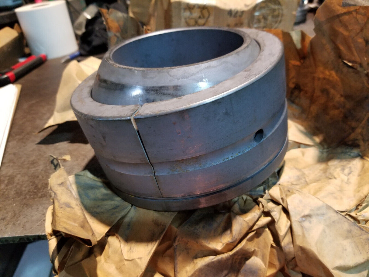 8E-2058 CAT SPHERICAL BEARING 8E2058