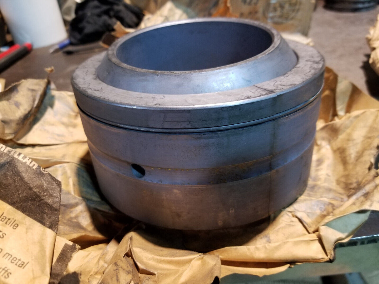 8E-2058 CAT SPHERICAL BEARING 8E2058