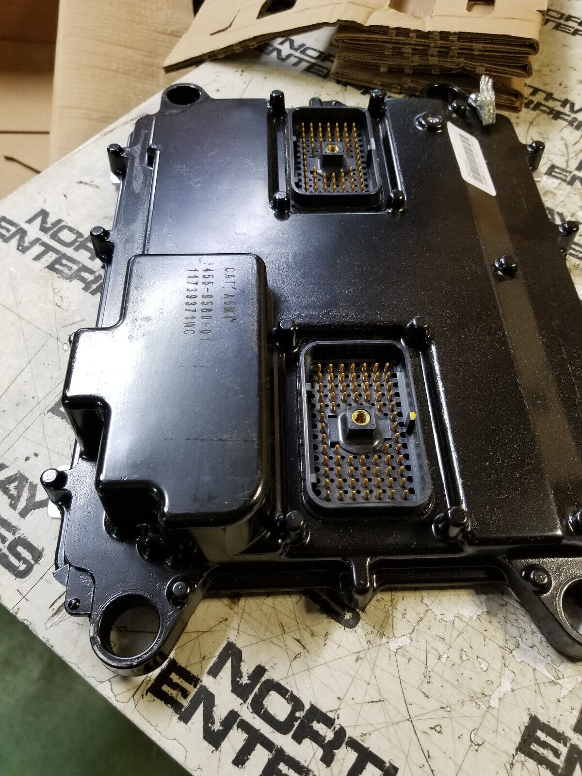 Caterpillar 20R-3744 CAT Reman Fuel Injector - For Delivering Fuel Into Engines!