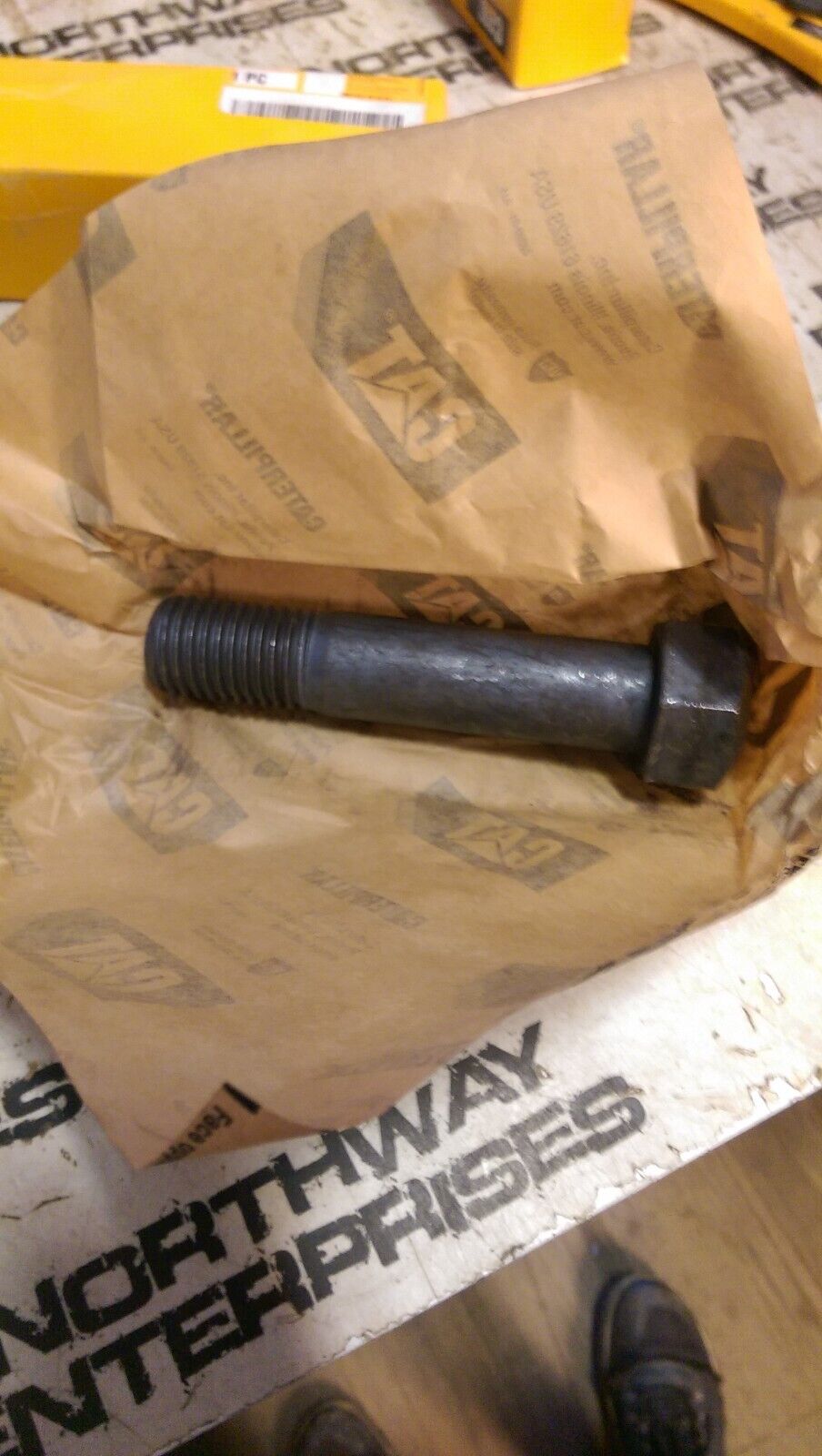CATERPILLAR 372-3875: BOLT-TRACK