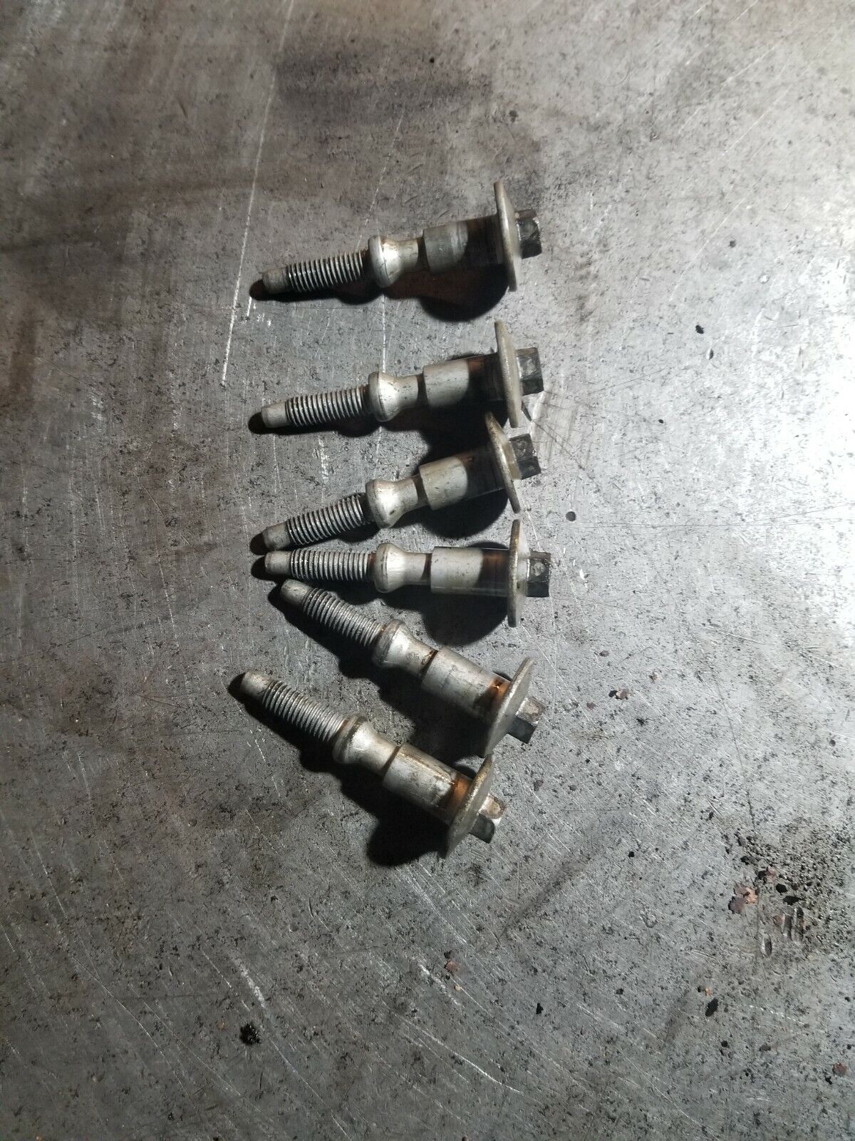 Dodge Ram 6.7L Cummins OEM USED LOWER VALVE COVER BOLT SET