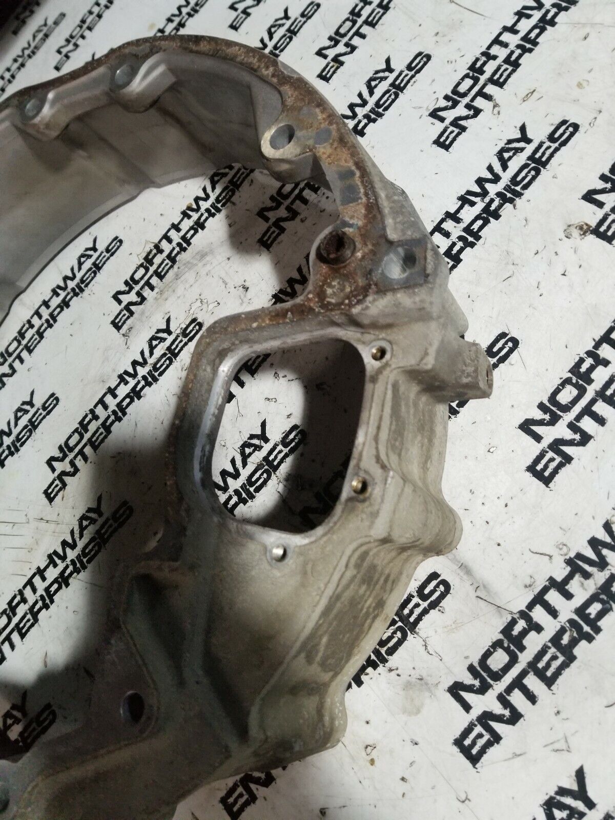 12320EZ40A  NISSAN TITAN XD FLYWHEEL HOUSING TRANSMISSION ADAPTER 4324959 435988