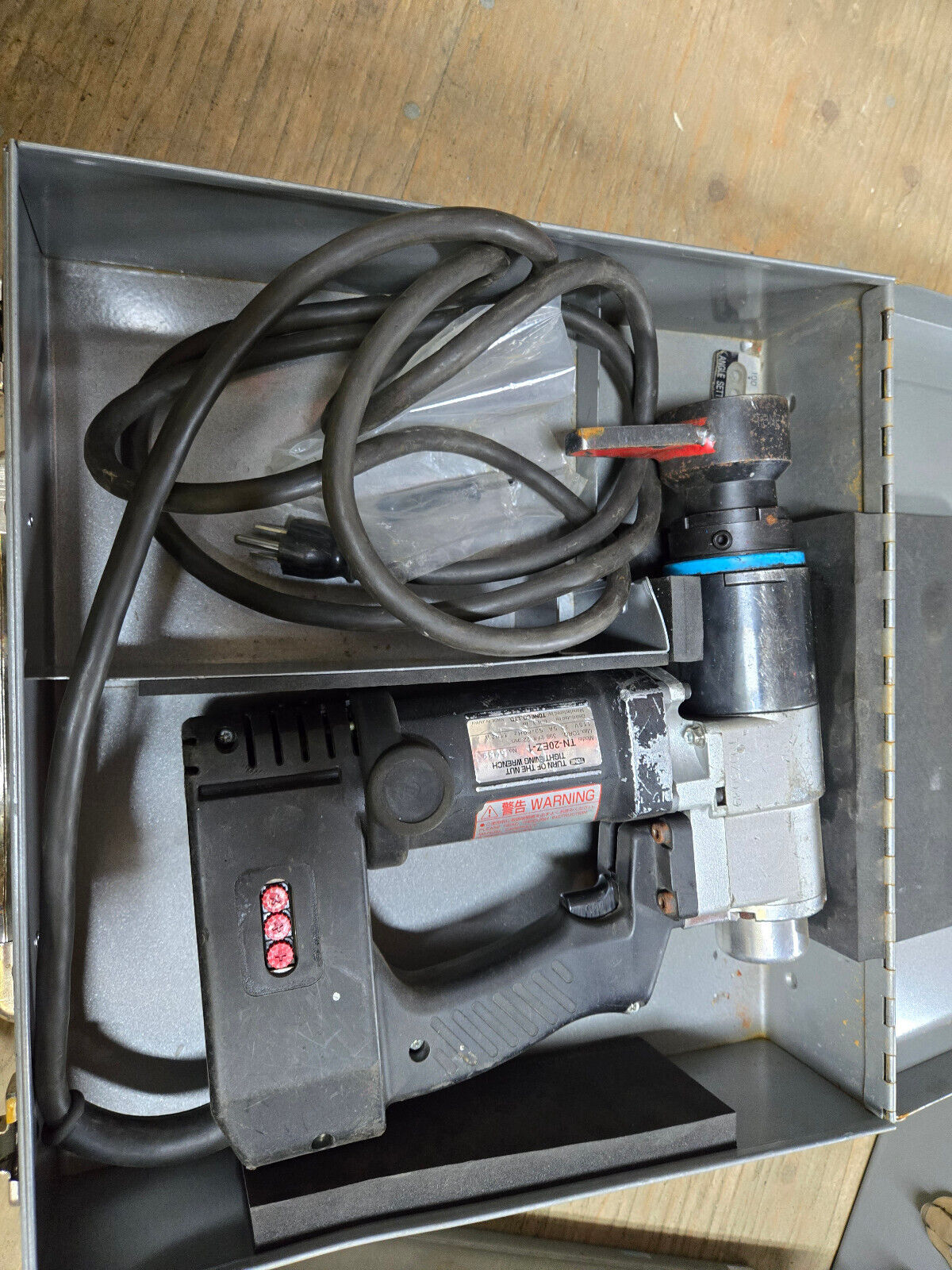 TN-20EZ-1 Tone Shear Wrench Model TN-20EZ-1 - Turn of the Nut Tightening Wrench