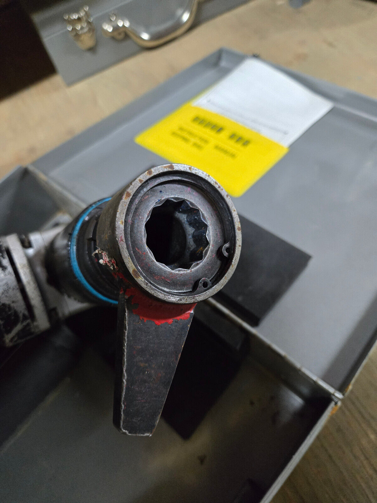 TN-20EZ-1 Tone Shear Wrench Model TN-20EZ-1 - Turn of the Nut Tightening Wrench