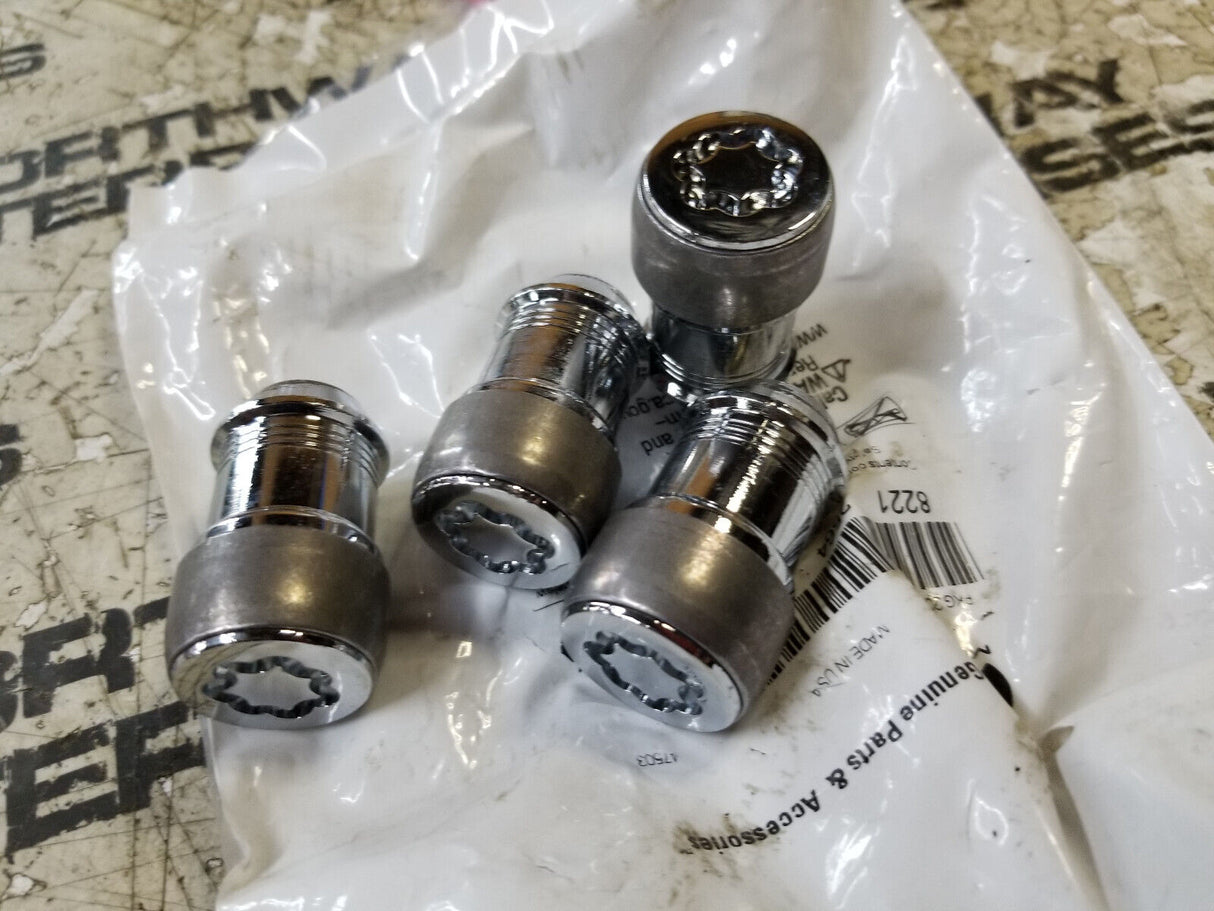 DODGE RAM DURANGO JEEP Grand Cherokee Wheel Lock Set NEW OEM MOPAR 82212564AA