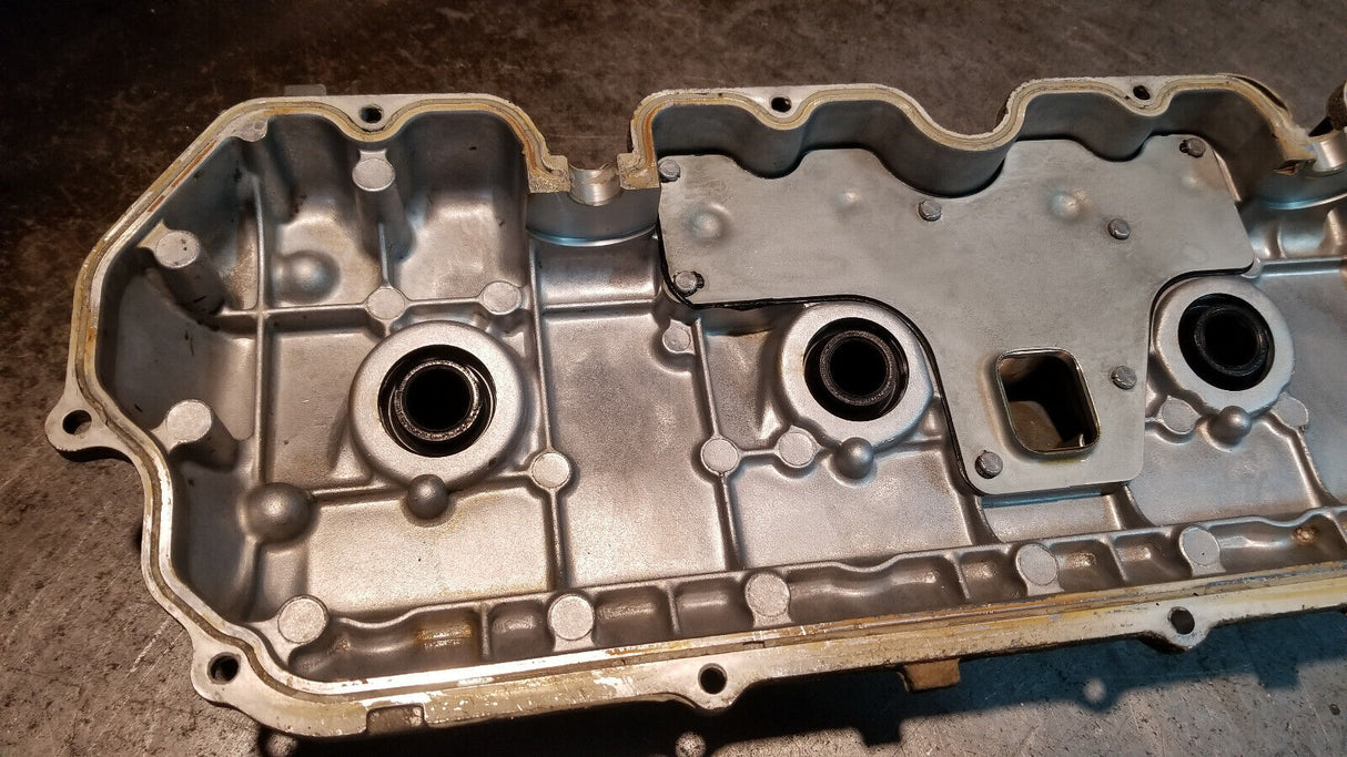 01 02 03 04 LB7 Duramax Diesel UPPER Valve Cover 97223559 re452