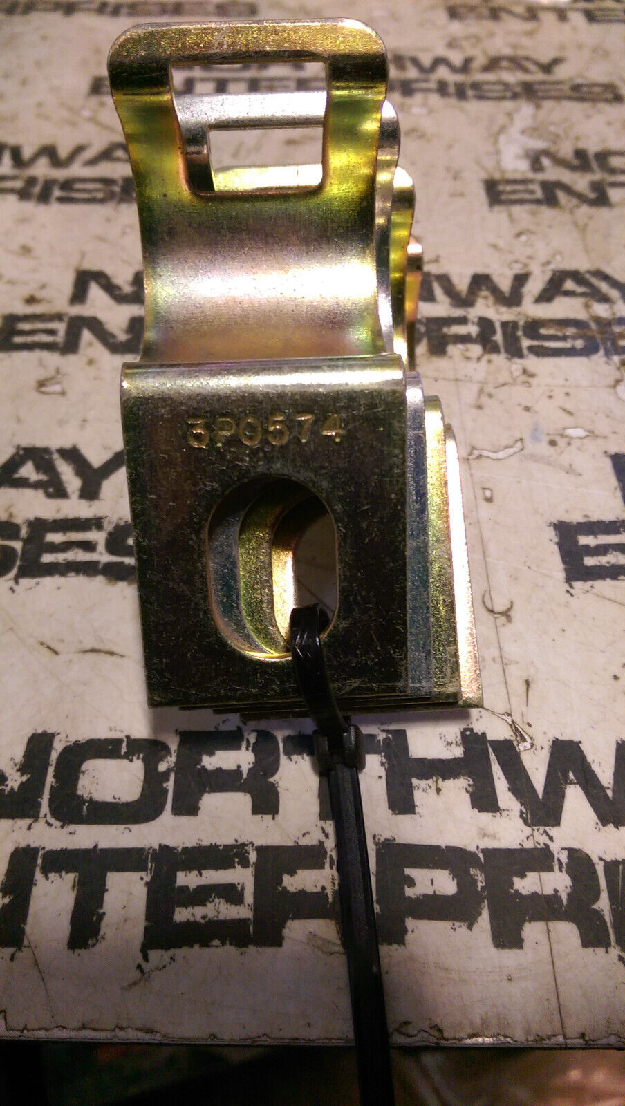 CATERPILLAR 3P0574 CLAMP LOT OF 4 PIECES 3P-0574