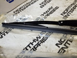 CAT WIPER BLADE 425-2682 4252682 142-4884 kit contains 2 blades and 1 arm