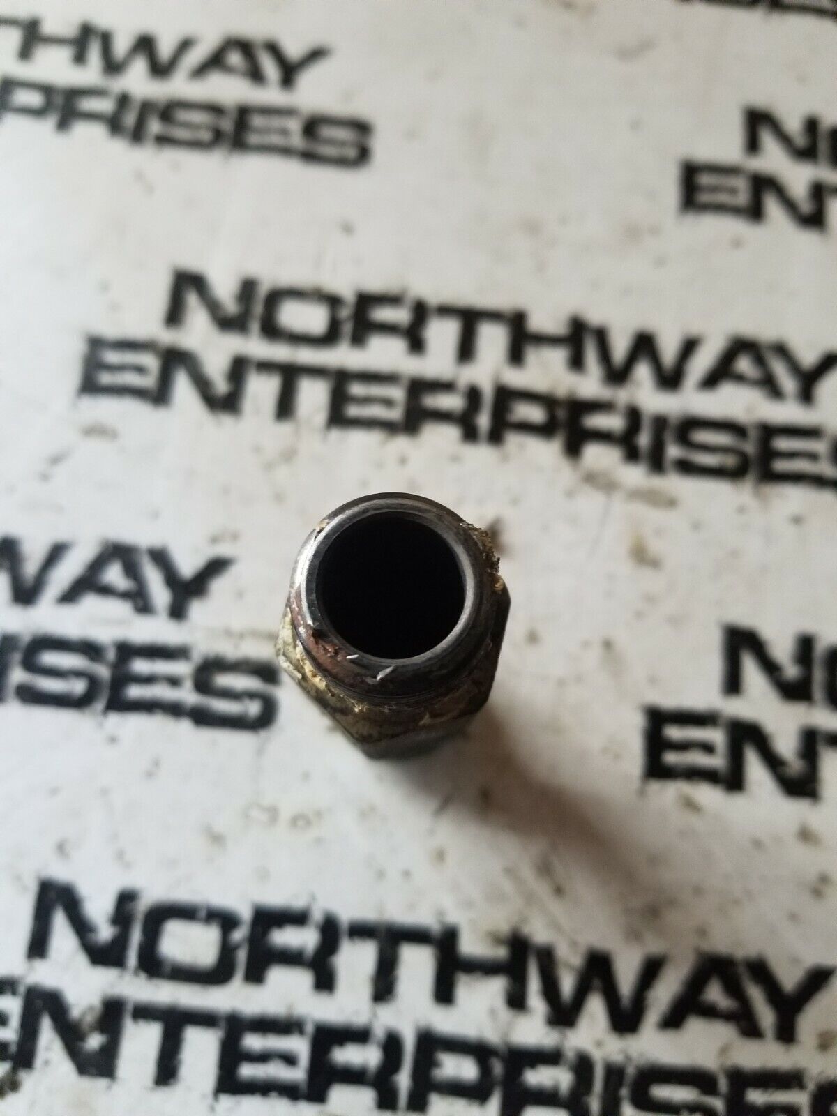 Dodge Ram 2500 3500 6.7L CUMMINS  HEAD SPIGOT CONNECTOR 68005253AA