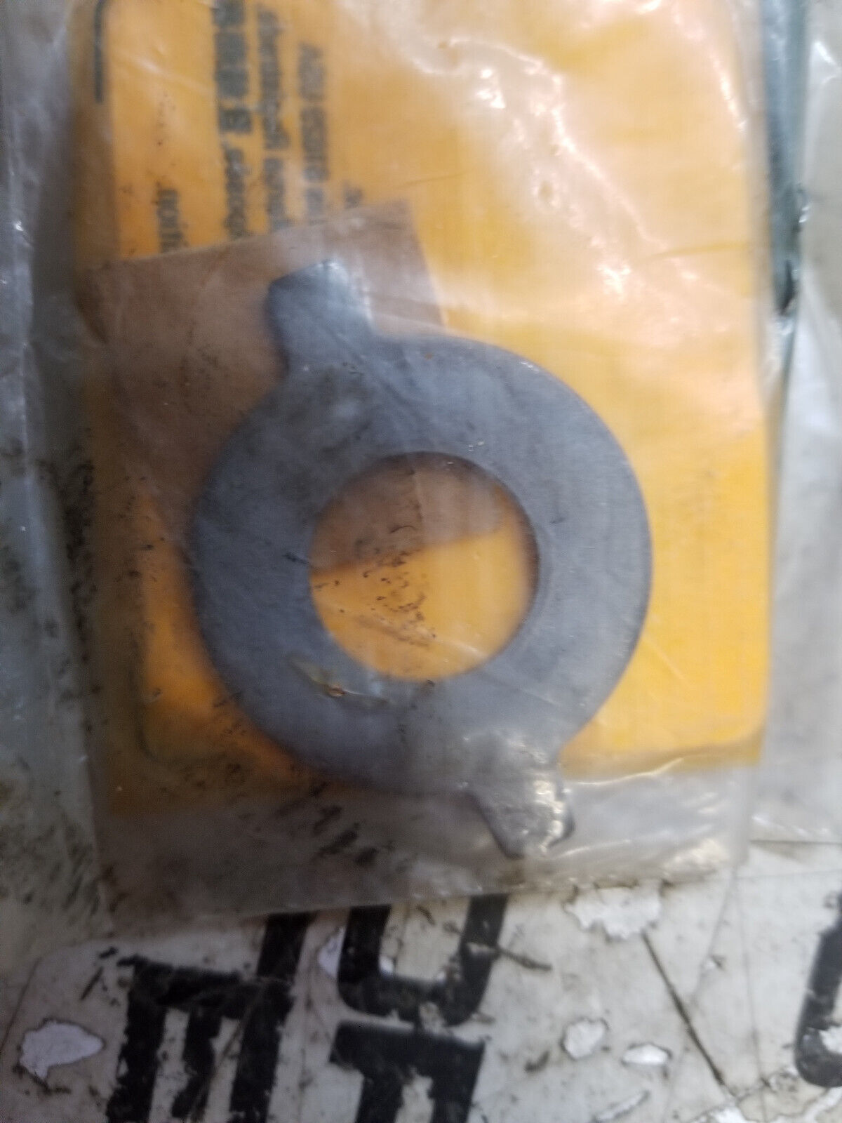 LOT OF 2PC - 054-6556 CATERPILLAR SHIM 0546537