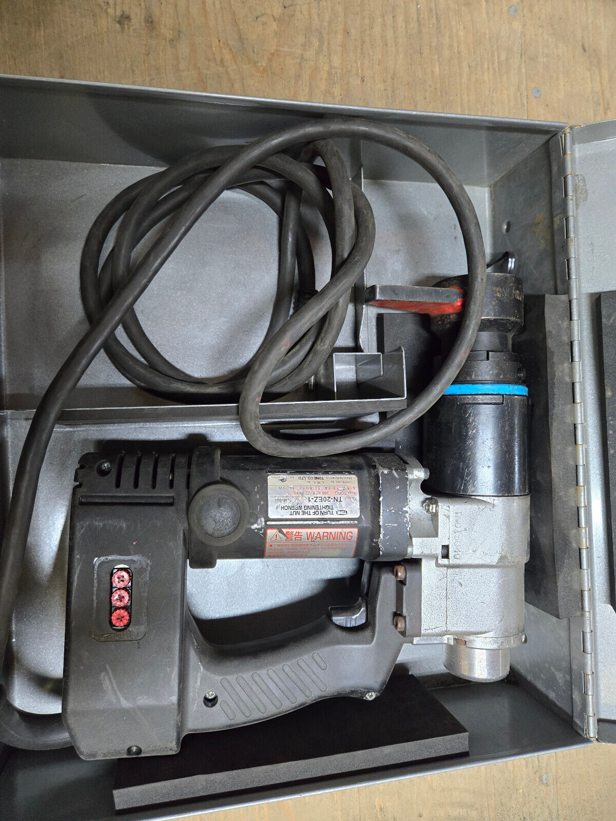 TN-20EZ-1 Tone Shear Wrench Model TN-20EZ-1 - Turn of the Nut Tightening Wrench