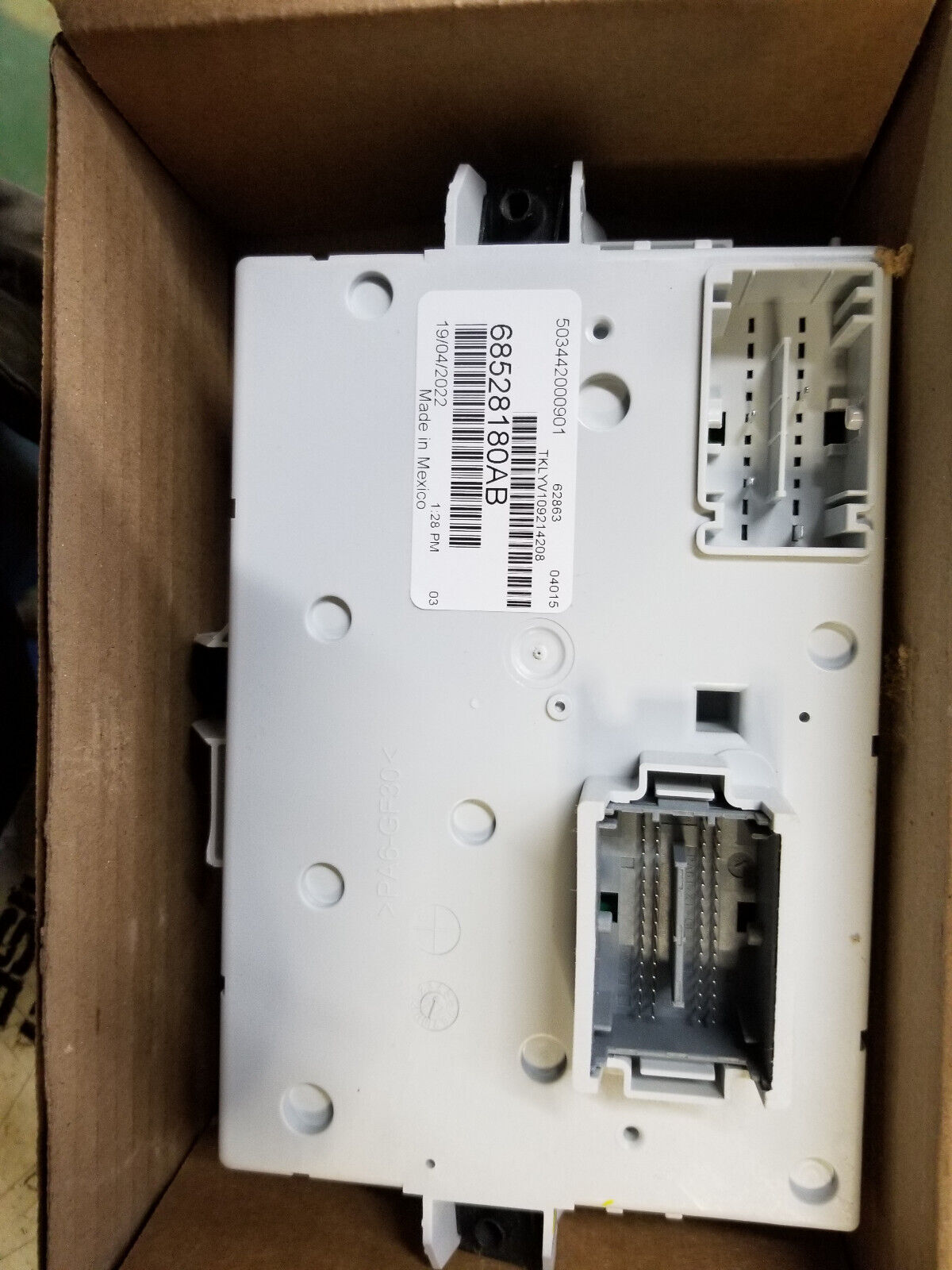 NEW MOPAR 68528180AB BCM 2012-2023 JEEP CHEROKEE Body Controller Module