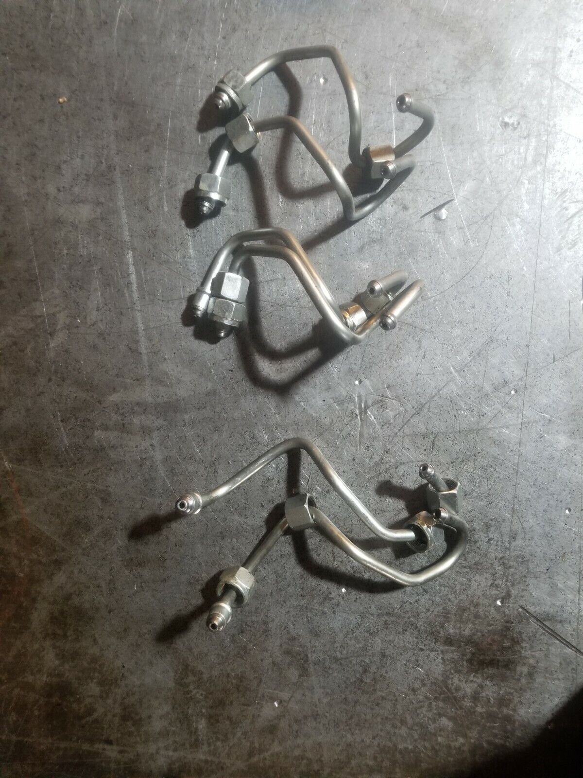 2014-2019 3.0L ECODIESEL FUEL INJECTOR LINES 68224790AA 68224789AA