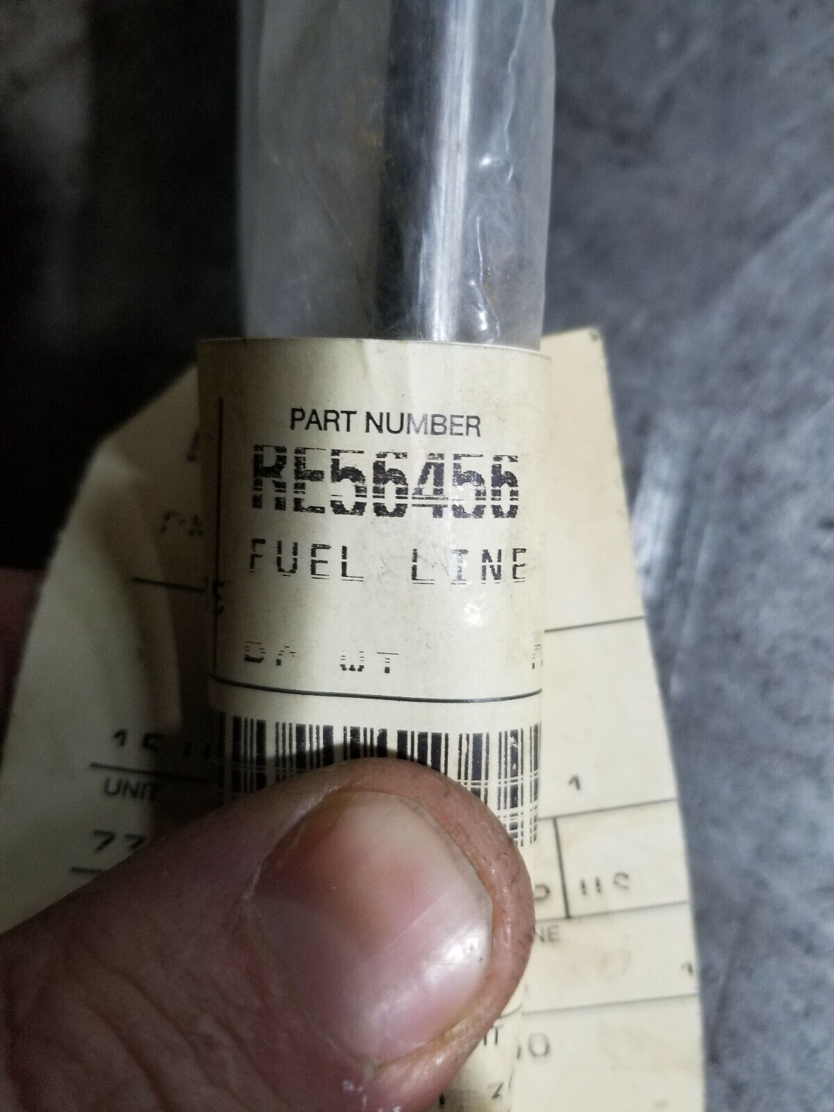 RE56456 JOHN DEERE FUEL LINE