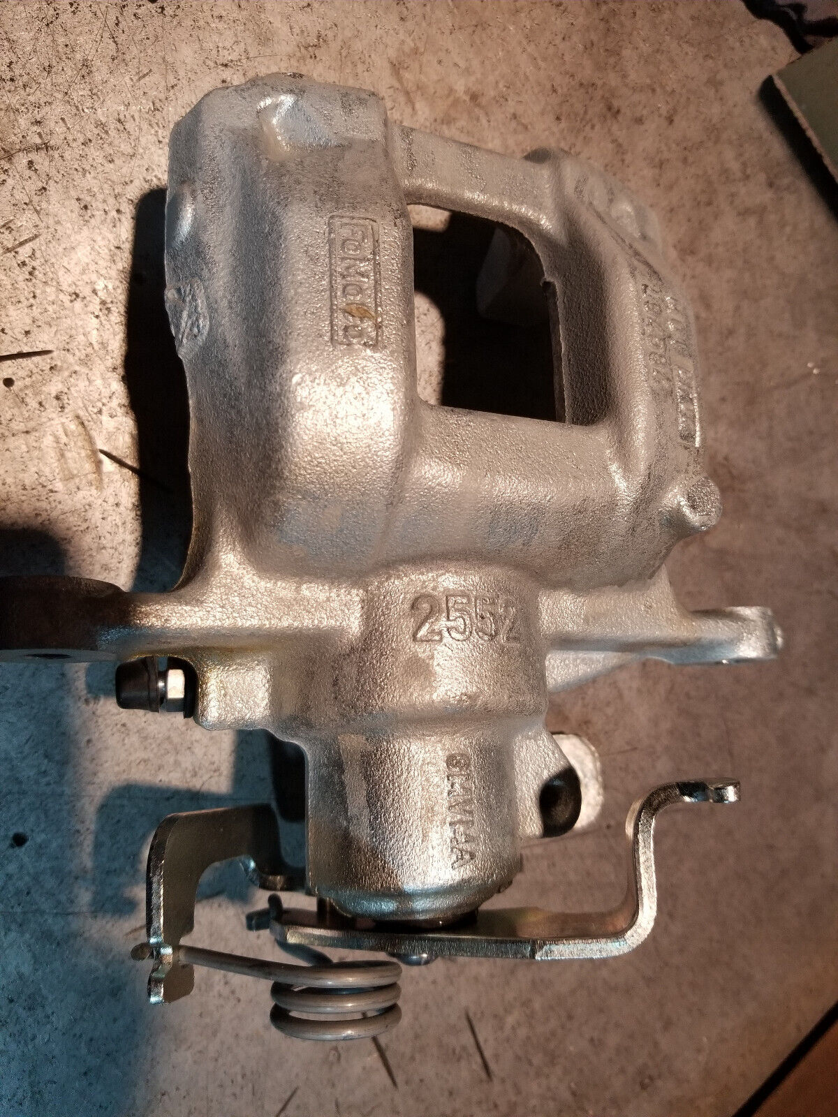 MOTOCRAFT FORD OEM 15-18 Transit-150 Rear-Caliper CK4Z2552C BRCF-418 CK4Z-2552-C