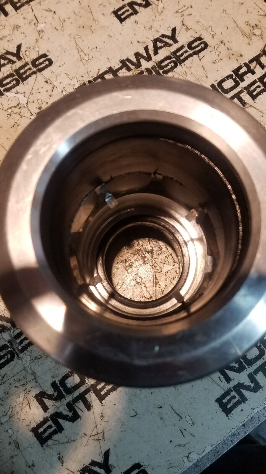 2 1/2 Inch T&B STE250 Armored Cable Connector Type 4 o jacket 2.265-2.840