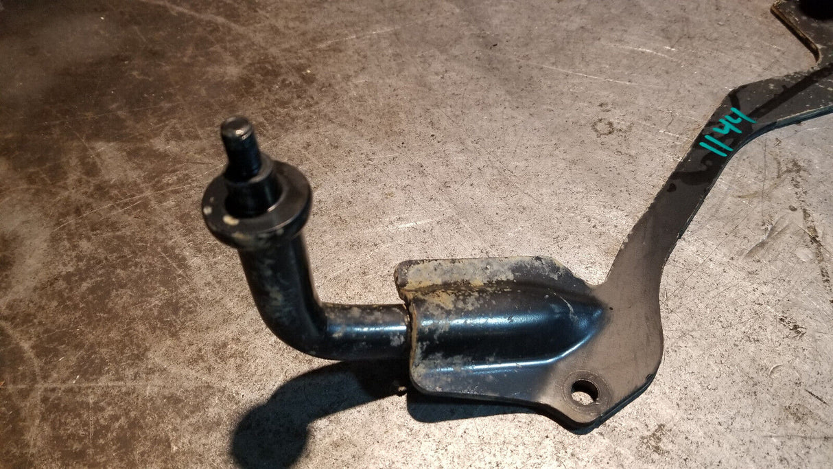 2013-2020 RAM 2500 3500 FAN GUARD SHROUD LOWER BRACKET OEM MOPAR 68160117AA