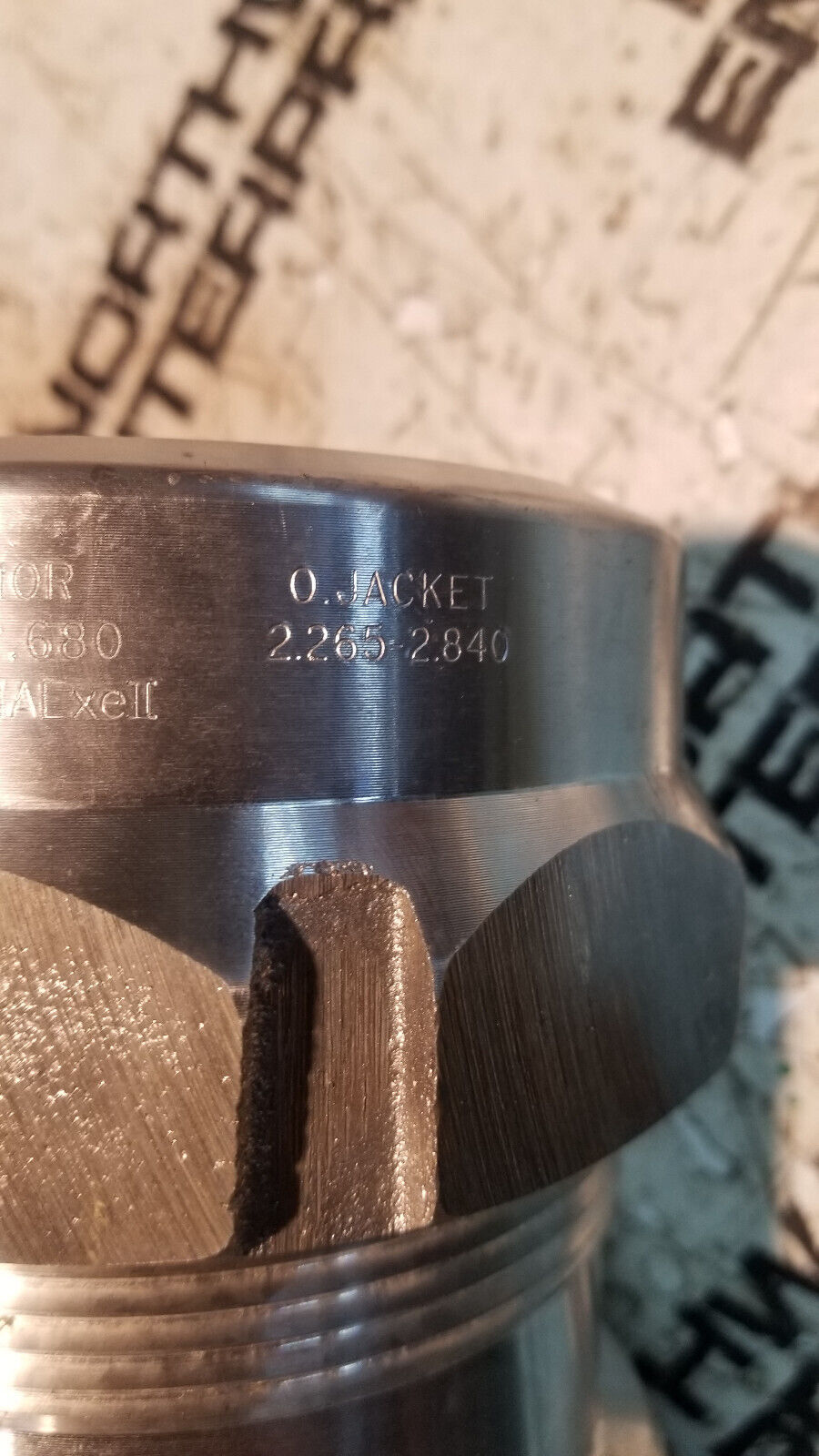 2 1/2 Inch T&B STE250 Armored Cable Connector Type 4 o jacket 2.265-2.840