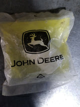 MIU801025 JOHN DEERE STRAINER