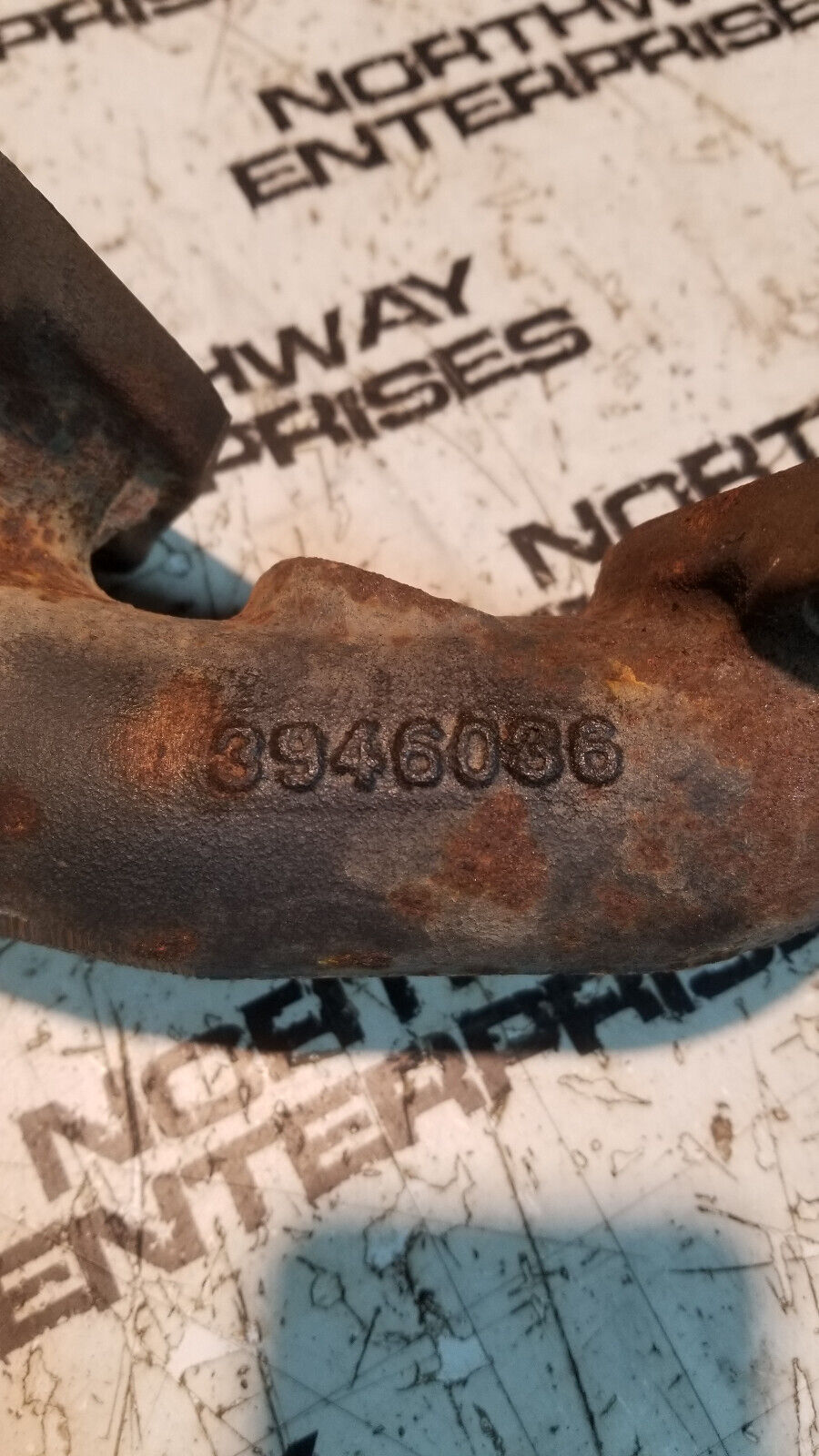 1999-2002 Dodge Ram 2500 / 3500 Diesel Exhaust Manifold 3946036
