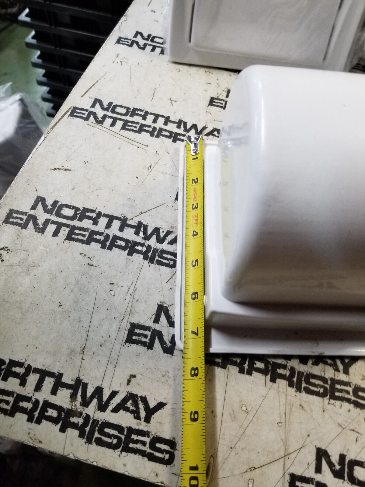 Boat Toilet Paper Holder 30800000 | White Acrylic