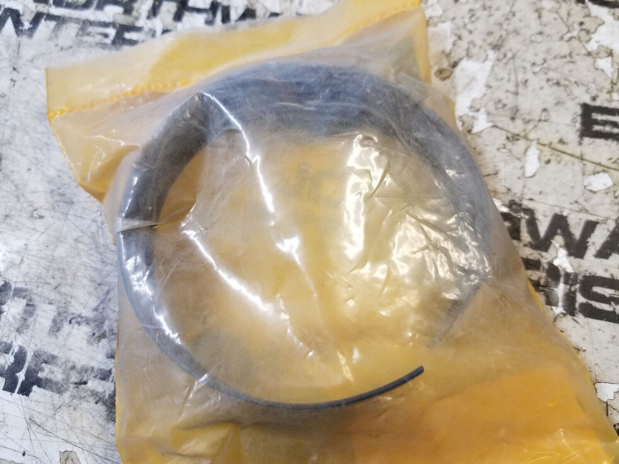 8C-5245: 91.90mm Internal Diameter Plastic Ring